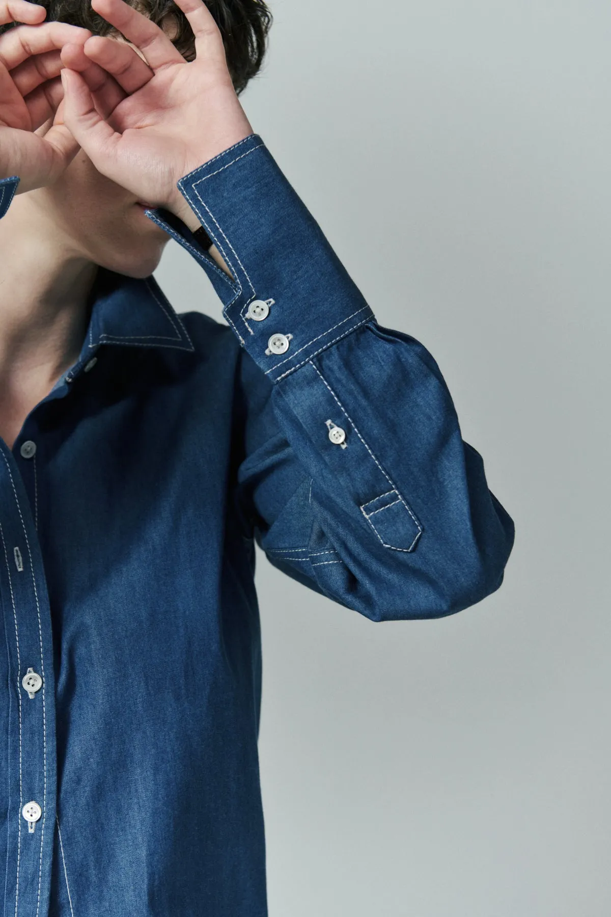 LEA RELAXED BUTTON-DOWN IN '70s WASH - IBIEFFE ITALIAN DENIM sold by Chava Studio product image thumbnail 5