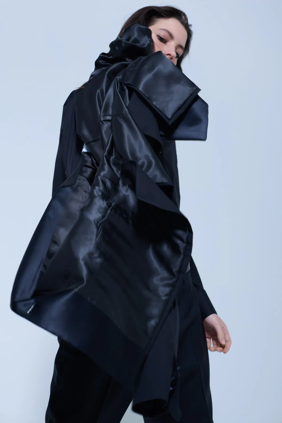 CROPPED DOUBLE BREASTED TUXEDO JACKET - SUPER 120s WOOL (ARCHIVAL FABRIC) sold by Chava Studio product image thumbnail 3