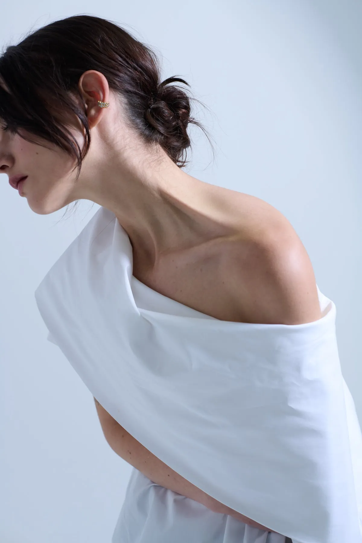 MONI SLEEVELESS FUNNELNECK REVERSIBLE SHIRT sold by Chava Studio product image thumbnail 4