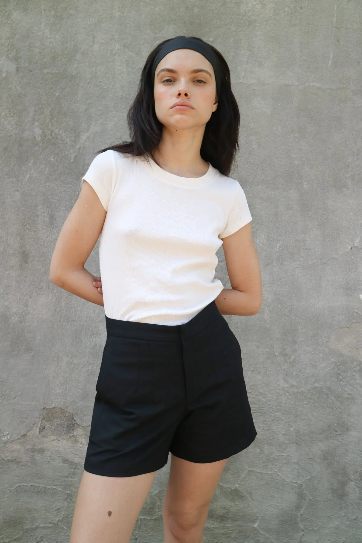 TROUSER SHORT IN BLACK LIGHTWEIGHT WOOL - SUPER 120s WOOL (ARCHIVAL FABRIC) sold by Chava Studio