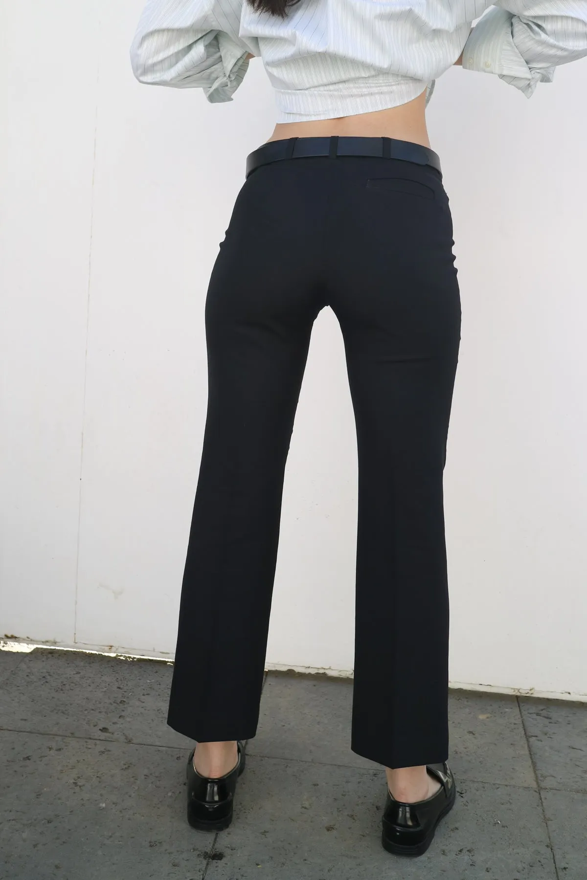 CROPPED TROUSER IN LIGHTWEIGHT WOOL sold by Chava Studio product image thumbnail 4