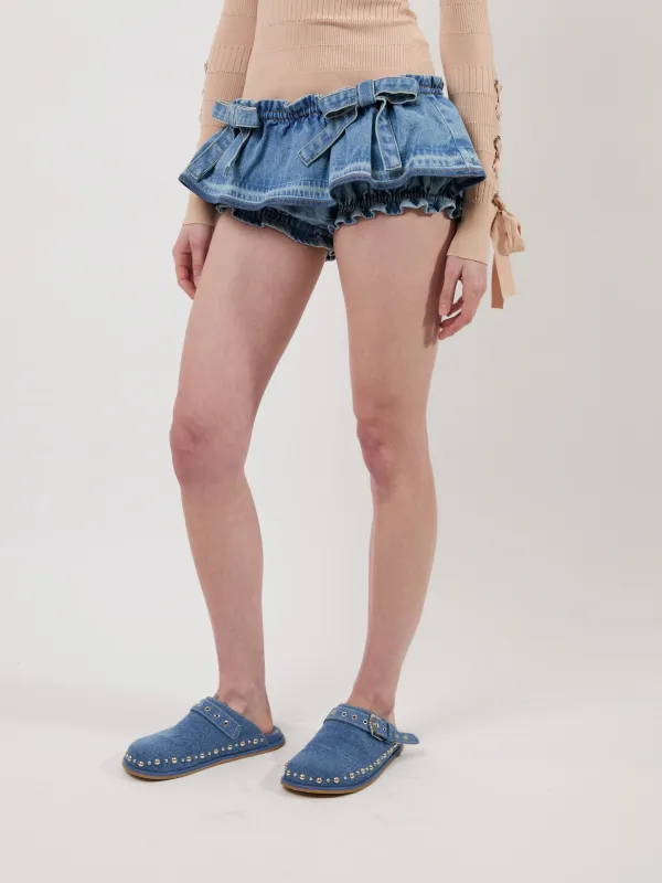 The Aja bloomer skirt in denim made by Aknvas