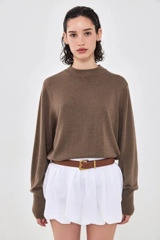 Light Knitted Mockneck made by Dé Rococo