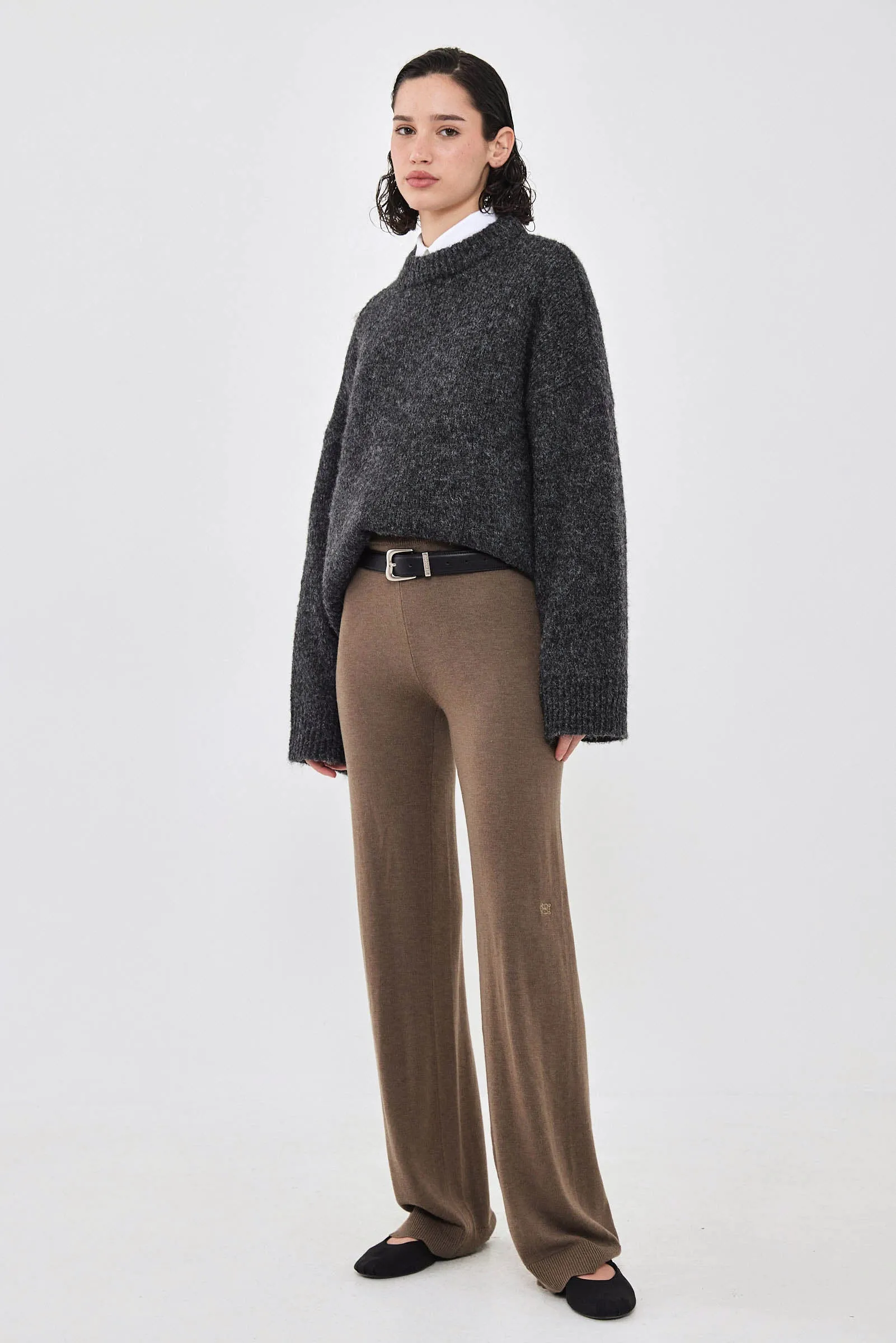 Light Knitted Pants sold by Dé Rococo product image thumbnail 4