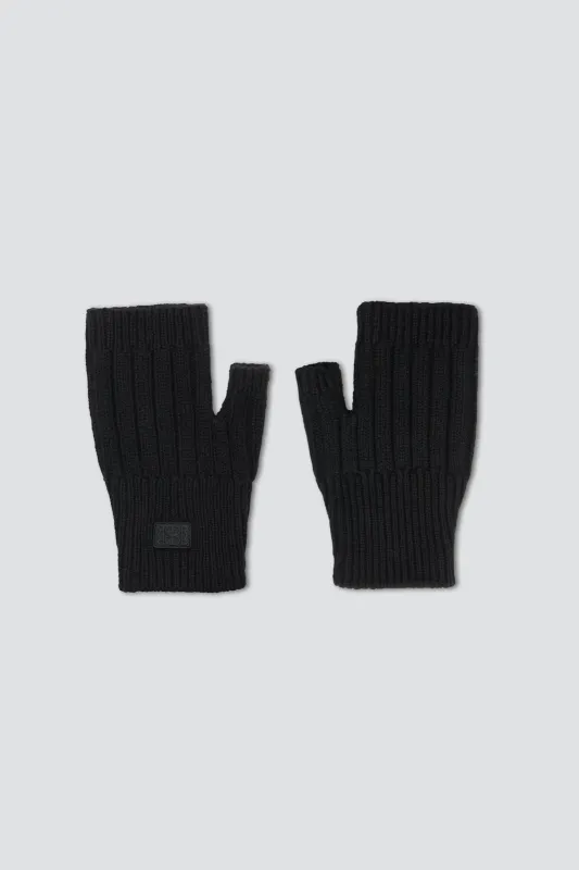 Fingerless Knit Gloves made by Dé Rococo