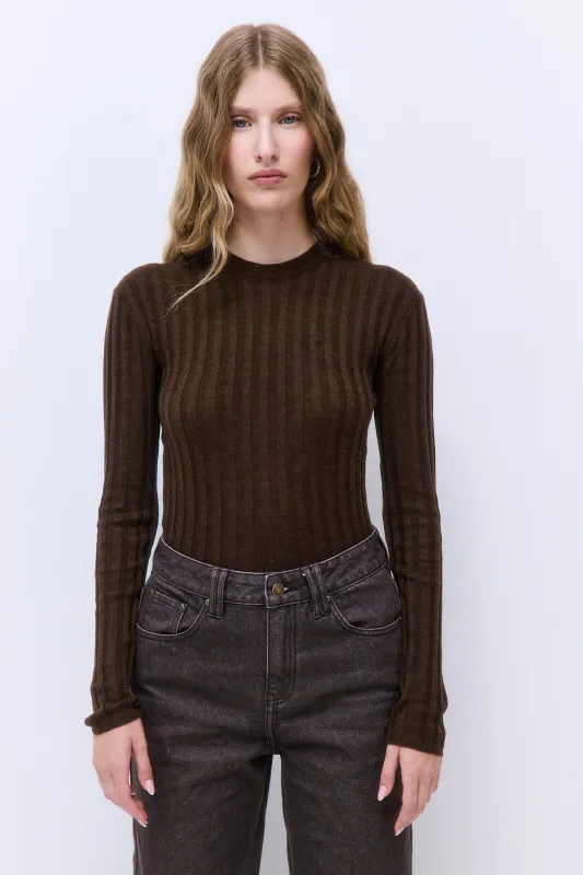 Soft Ribbed Crew Neck made by Dé Rococo