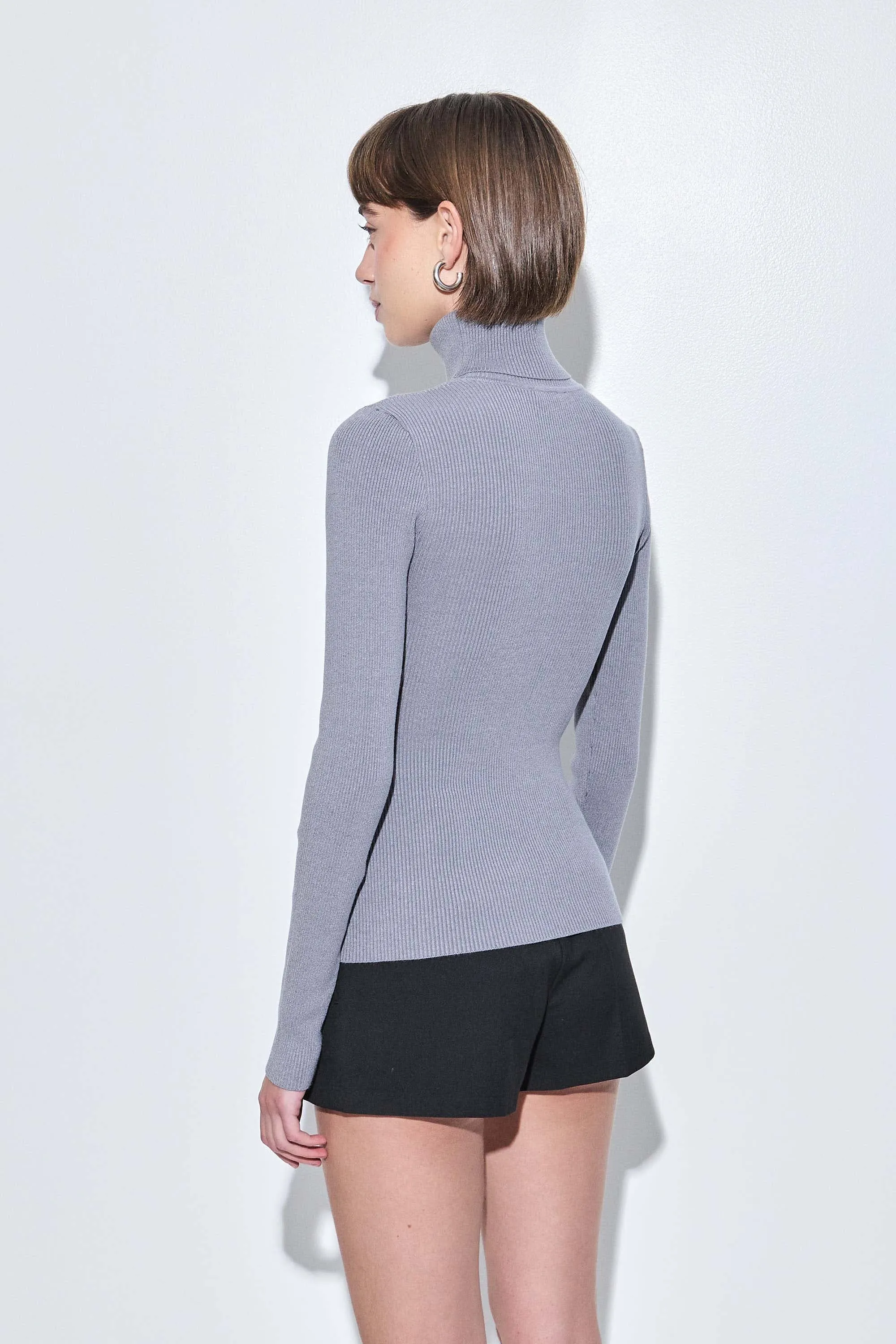 Ribbed Turtleneck Top sold by Dé Rococo product image thumbnail 5