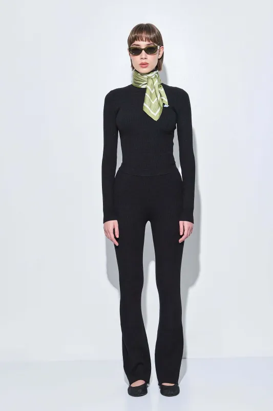 Ribbed Flared Leggings made by Dé Rococo