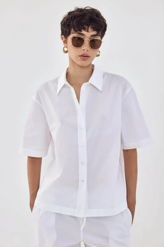 Short Sleeved Poplin Button Down Shirt made by Dé Rococo