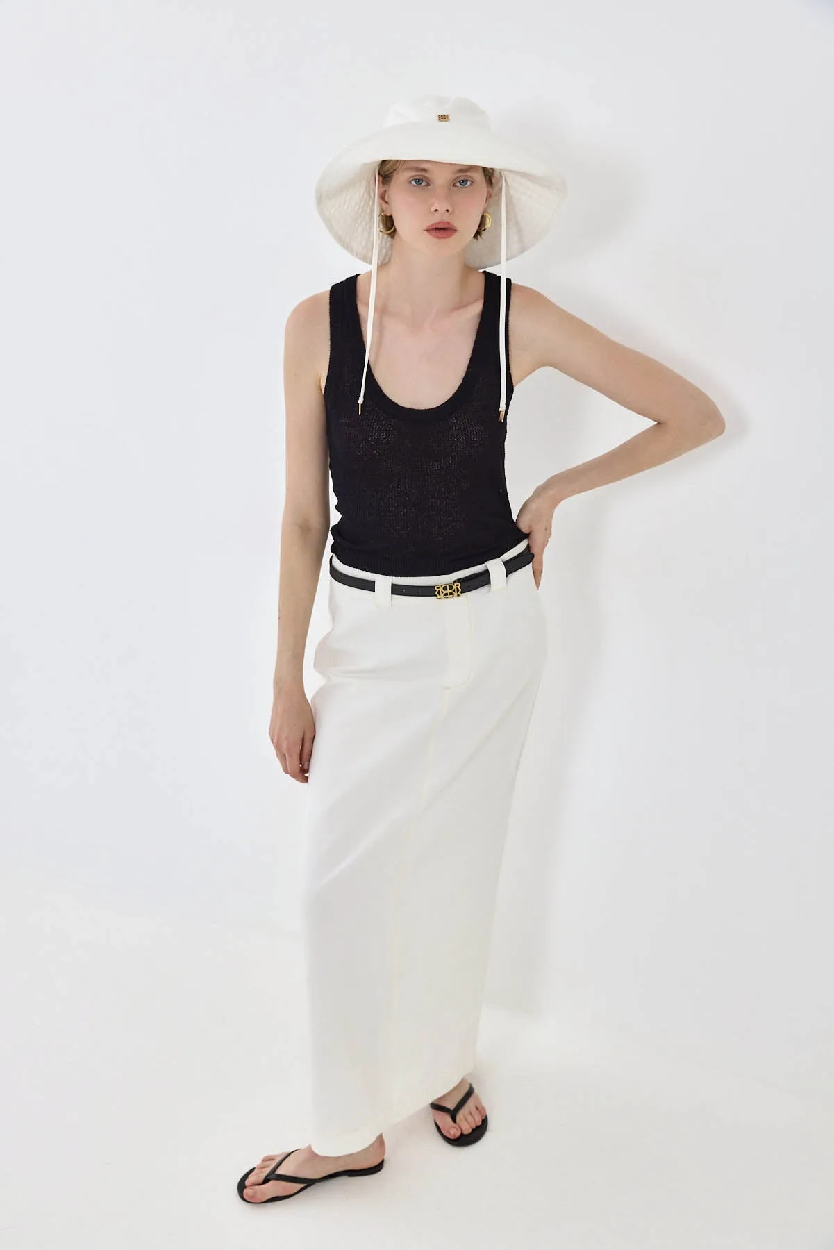 Crochet Deep Scoop Tank Top sold by Dé Rococo product image thumbnail 3