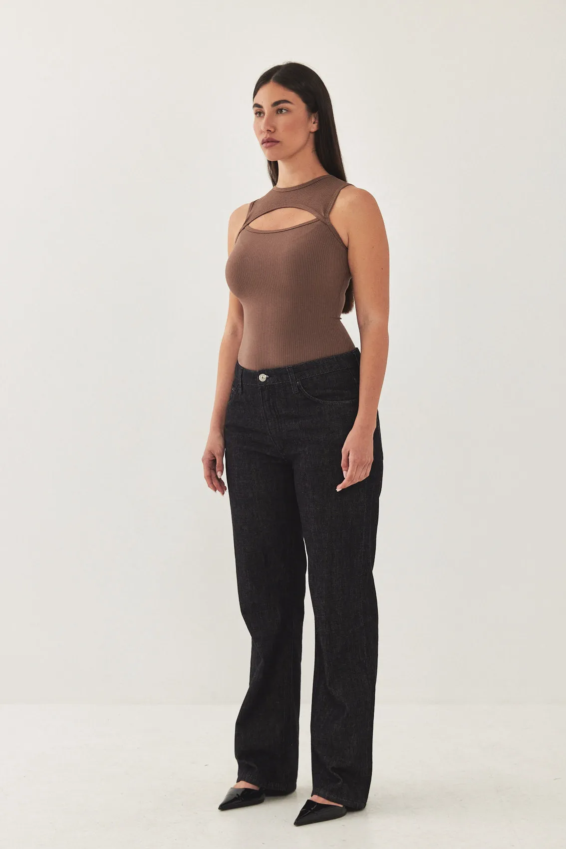 Frontal Cut Out Ribbed Tank Top sold by Dé Rococo product image thumbnail 3