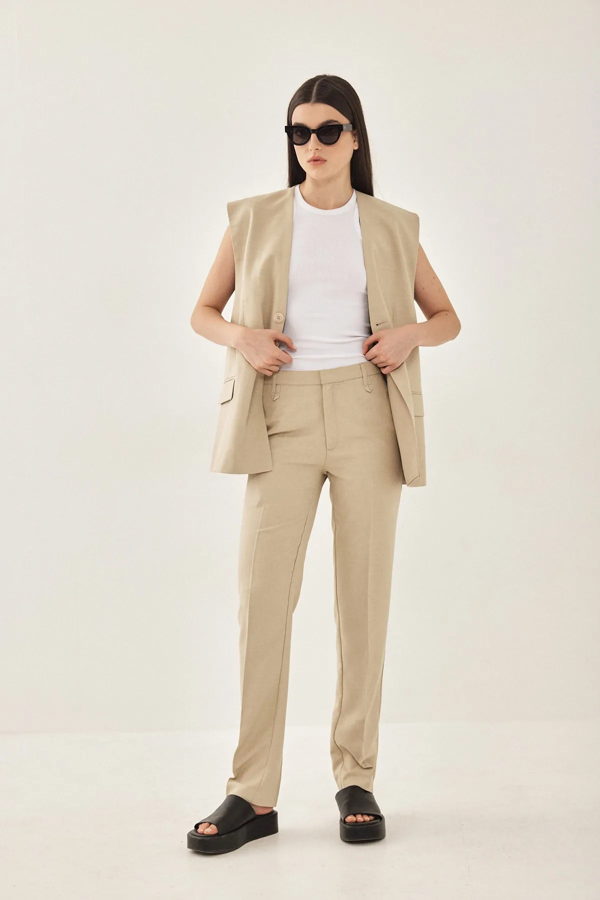 Mid Rise Slim Daddy Pants sold by Dé Rococo
