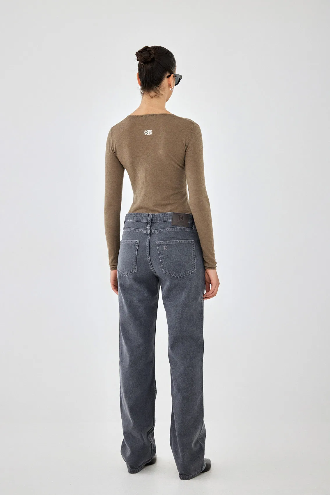 No.10| Low Rise Full Length Denim sold by Dé Rococo product image thumbnail 5