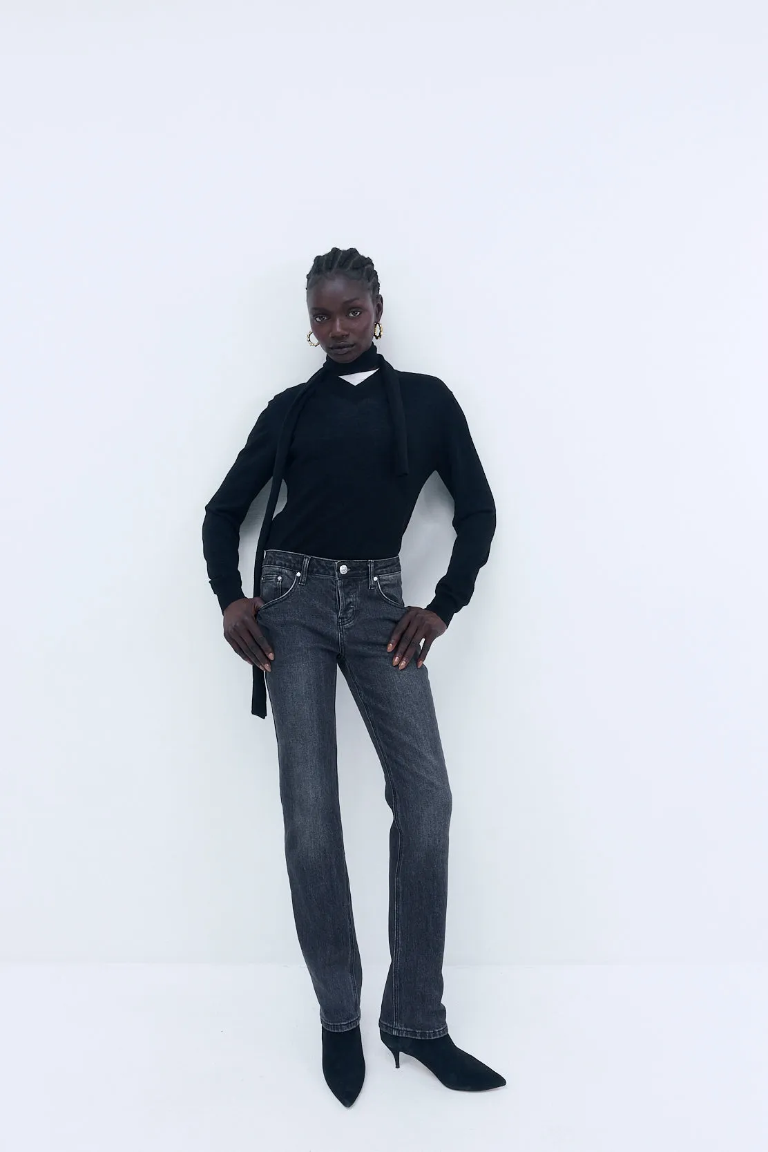 No.18| Mid Rise Fitted Denim sold by Dé Rococo product image thumbnail 3