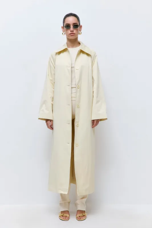 Classic Trench Coat made by Dé Rococo