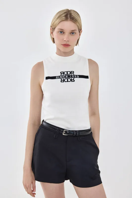 Sporty Knitted Sleeveless Tank Top made by Dé Rococo