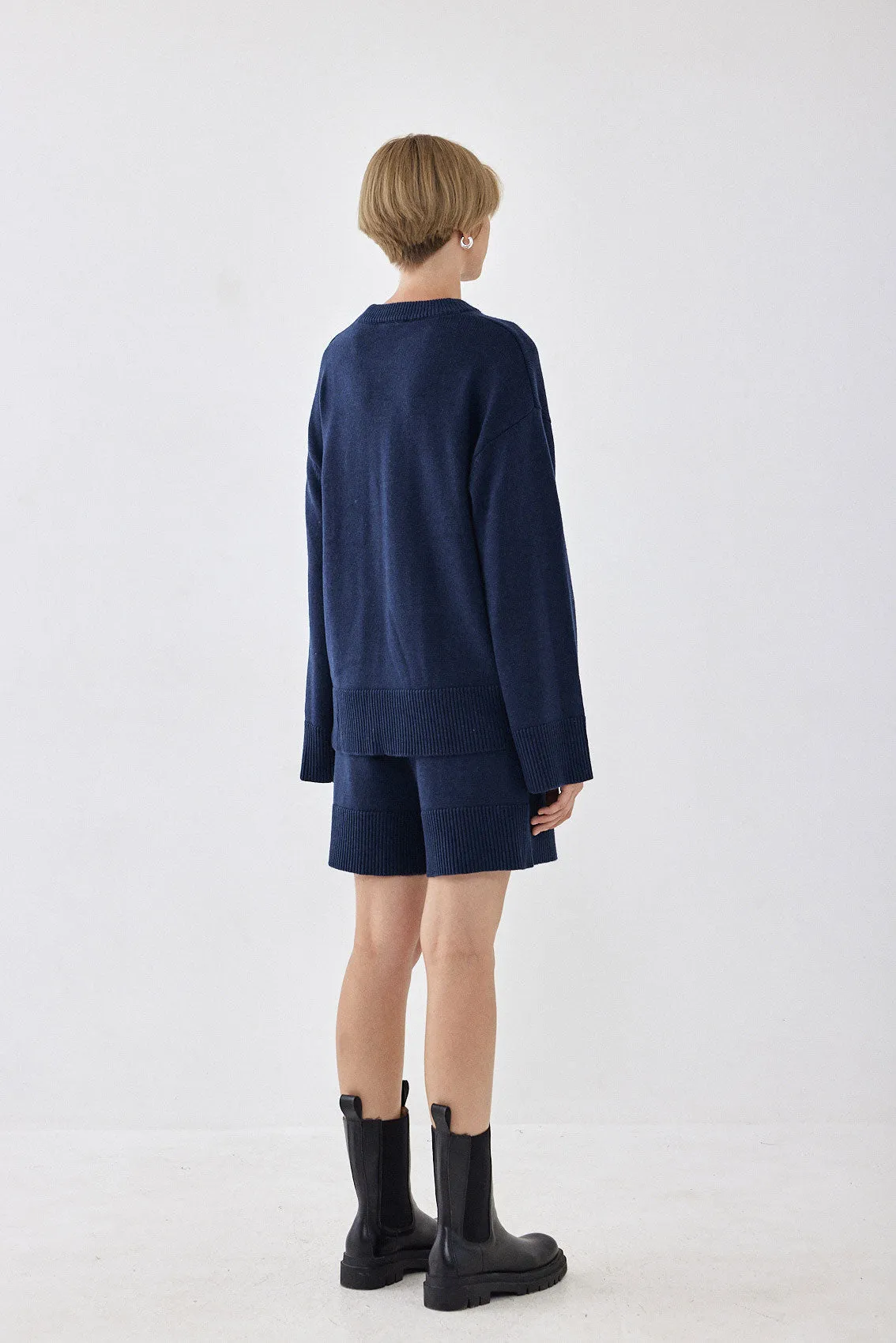 Soft Knitted Bermuda sold by Dé Rococo product image thumbnail 5