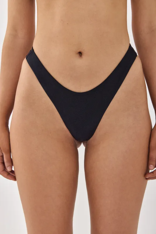 Dolce Bottom made by Dé Rococo