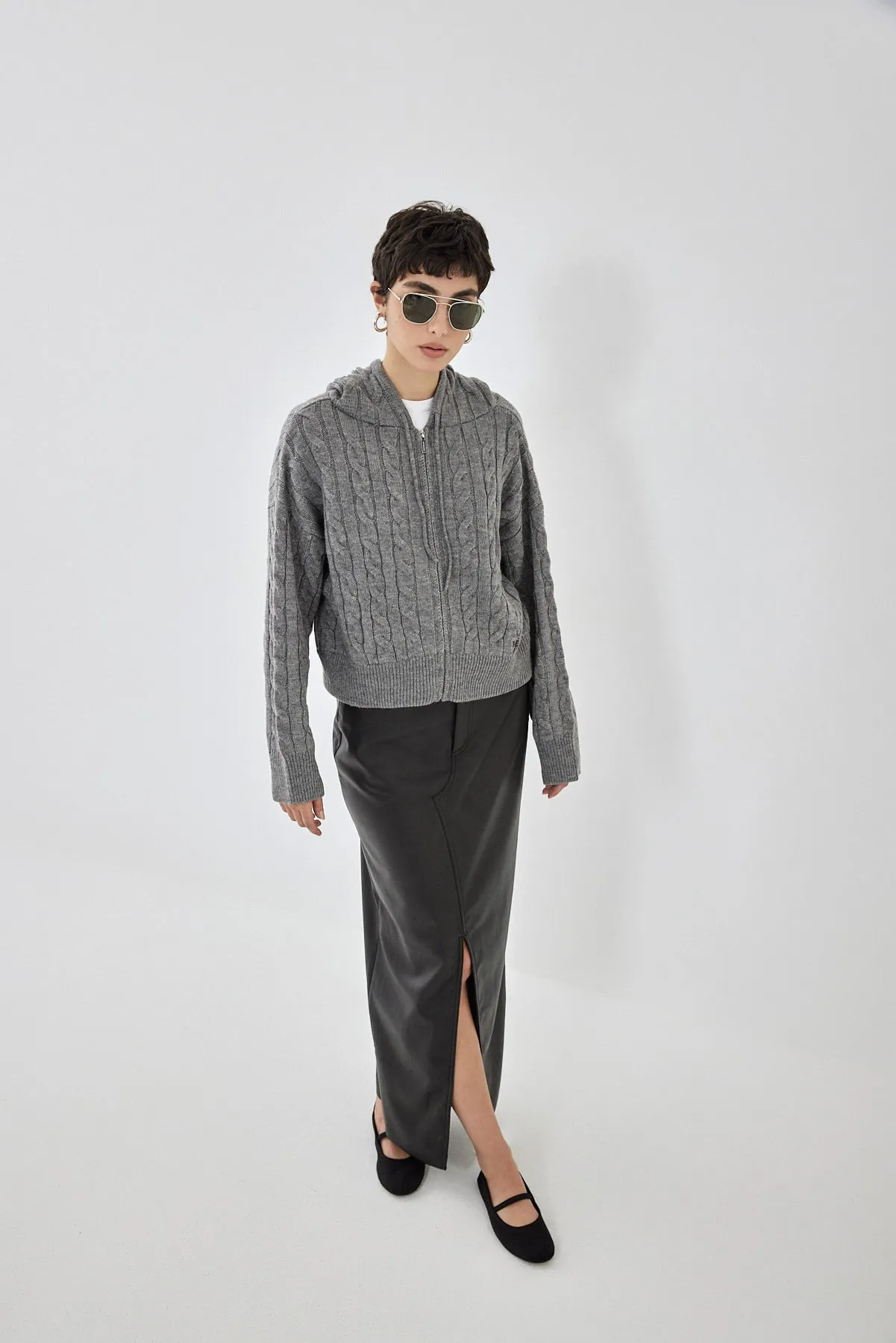 Cable-Knit Zipped Sweater sold by Dé Rococo product image thumbnail 3
