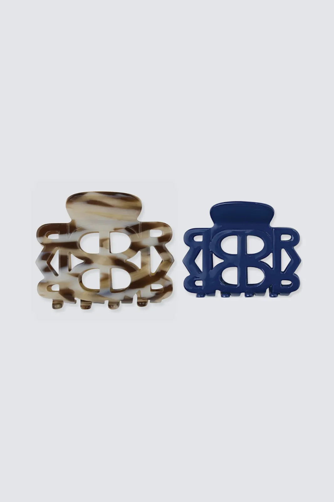 2 Pieces Claw Clip Set sold by Dé Rococo