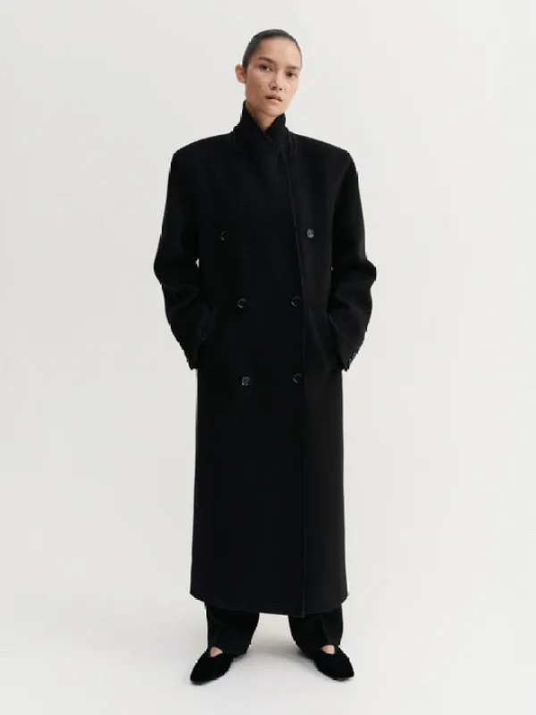Deja Doublé Coat, black made by Almada Label