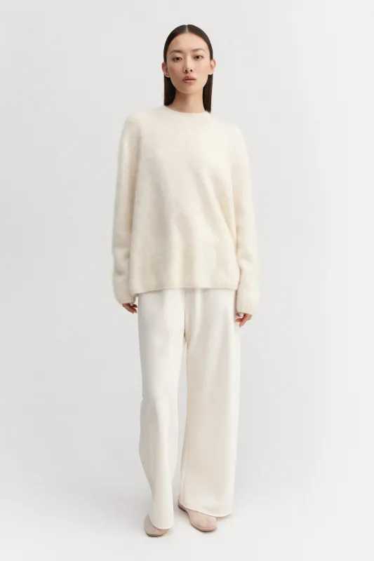 Floy Cashmere Sweater, cream made by Almada Label