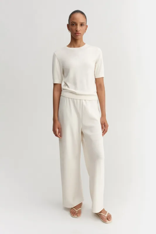 Paloma T-shirt, cream made by Almada Label