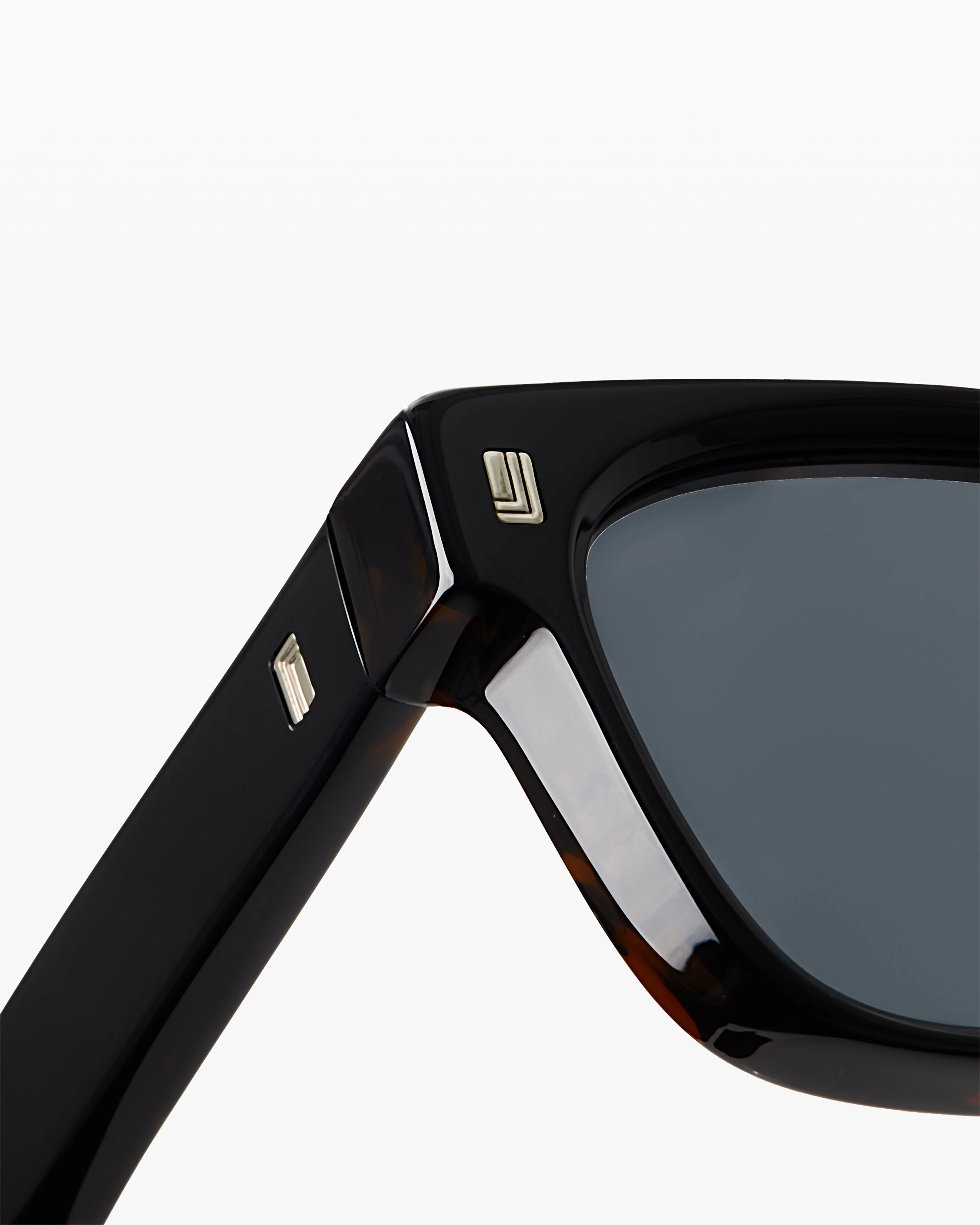 The Salva sold by Jimmy Fairly product image thumbnail 4