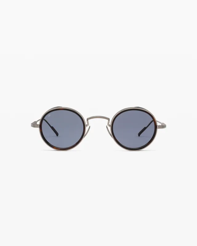 The Larry made by Jimmy Fairly