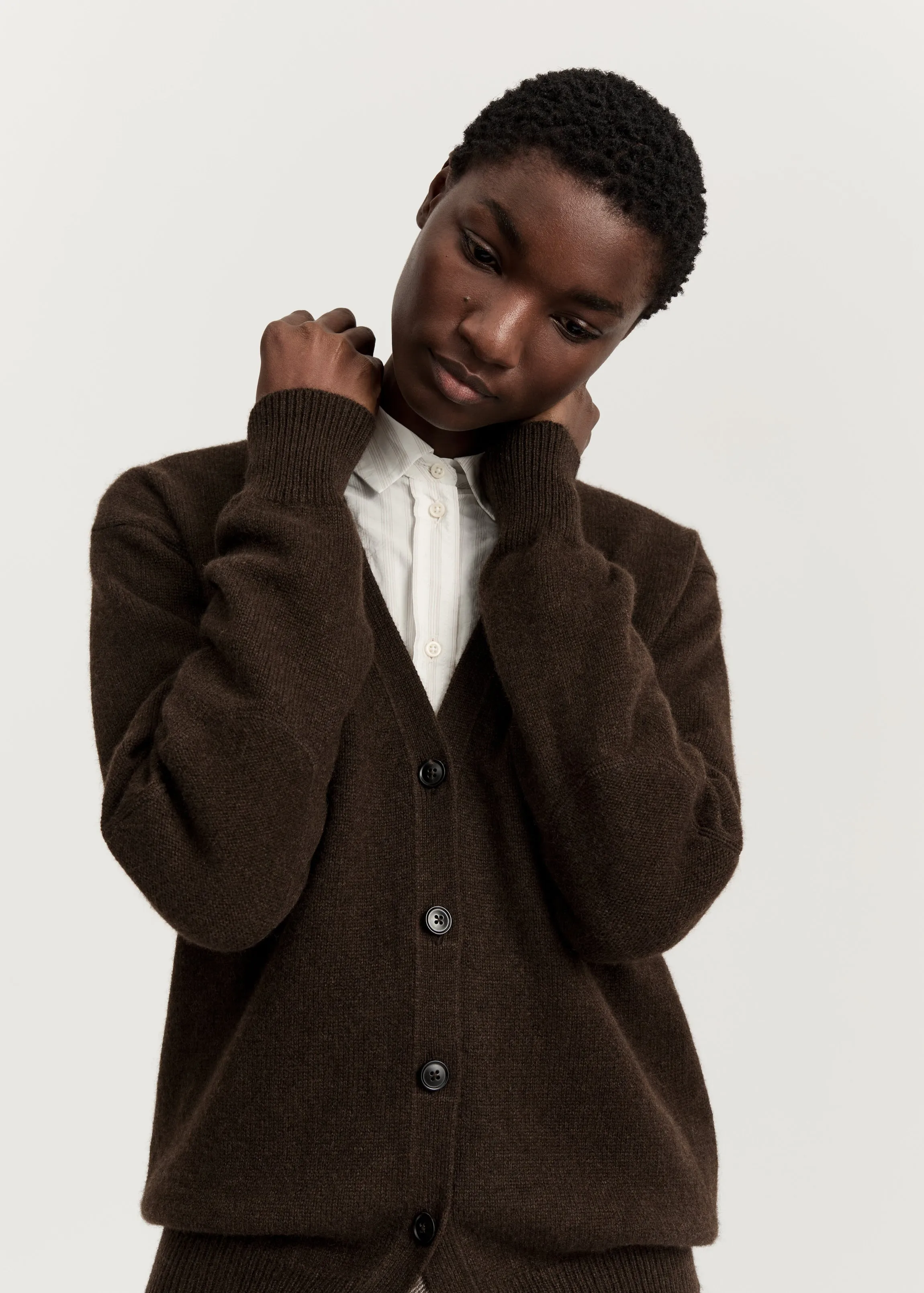 Alexa cardigan – yak | Pure Dark Brown sold by aiayu product image thumbnail 4