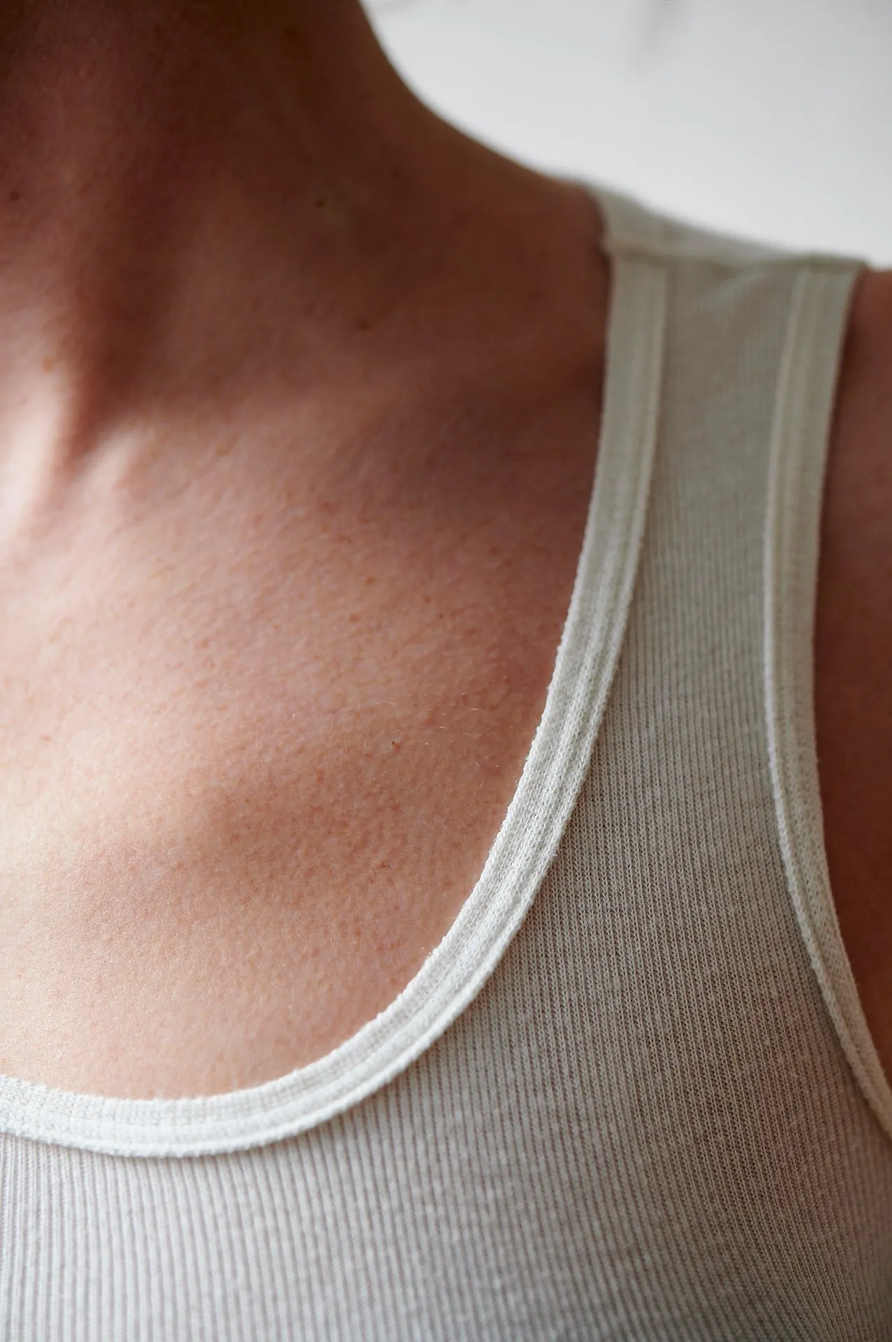 Viscose Merino Mix Vest top sold by Freight HHG product image thumbnail 2