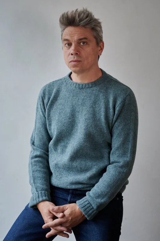 Men's Crew Neck Lambswool Plain Knit Jumper made by Freight HHG