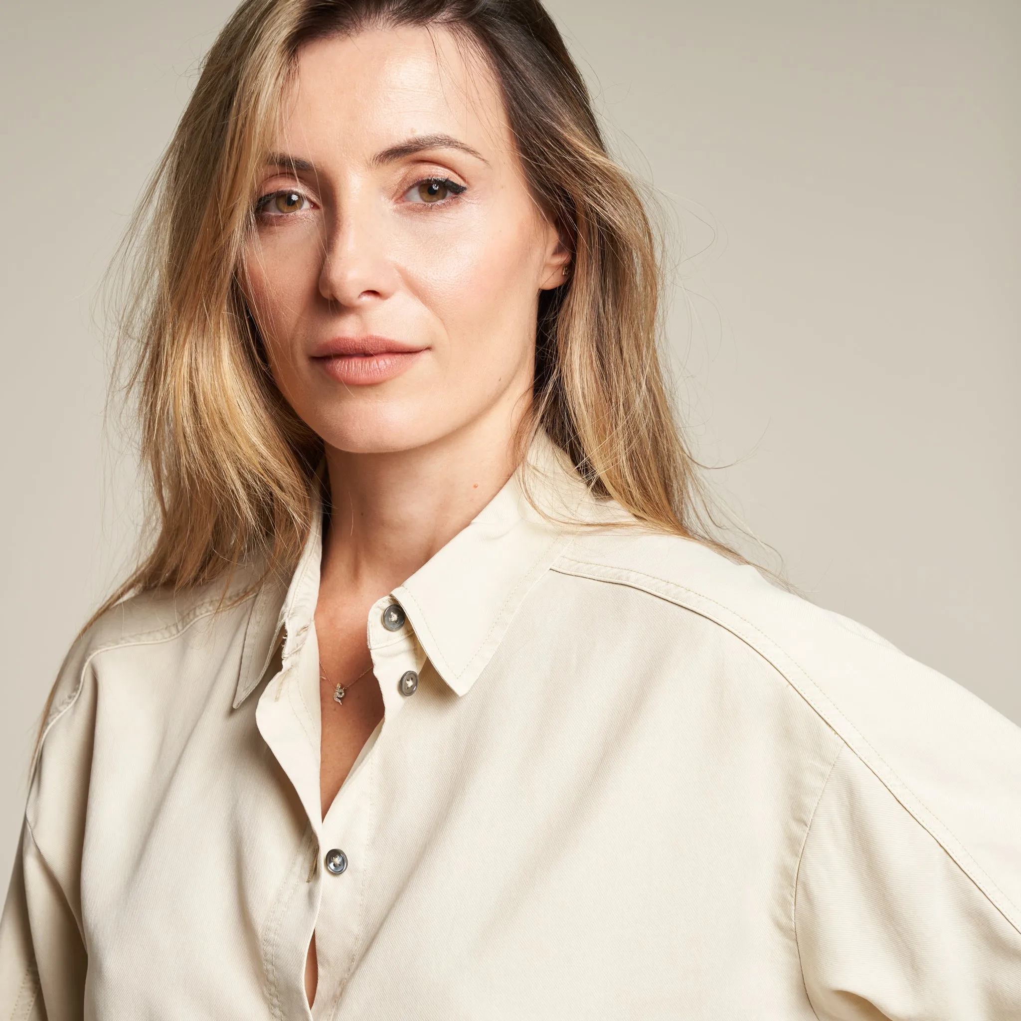 Joan Drape Twill Top sold by rowan product image thumbnail 3
