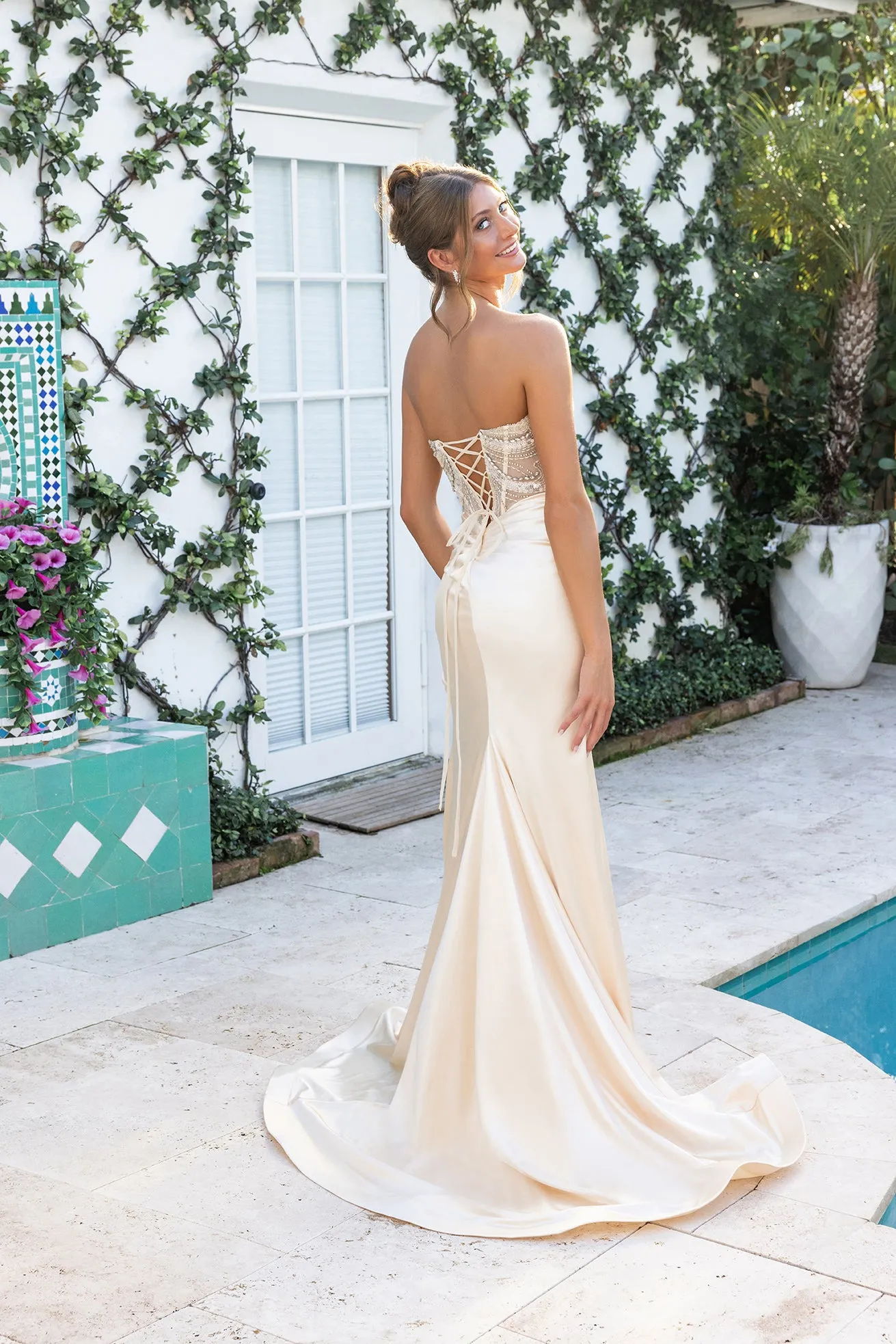 XO065 sold by Portia & Scarlett product image thumbnail 2