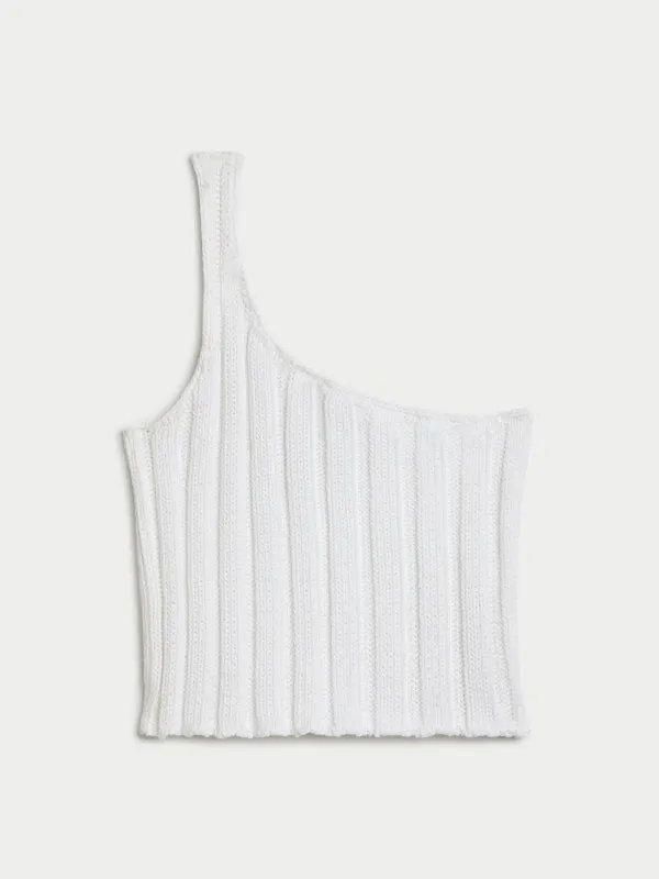 Petulla Top in Crochet Cotton made by Suzie Kondi