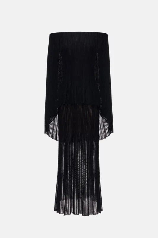 Black Off-Shoulder Pleated Maxi Dress made by Montsand