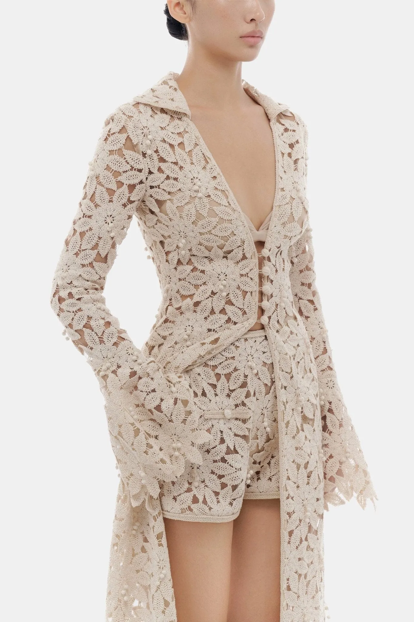 Beige Floral Lace Shorts sold by Montsand product image thumbnail 4