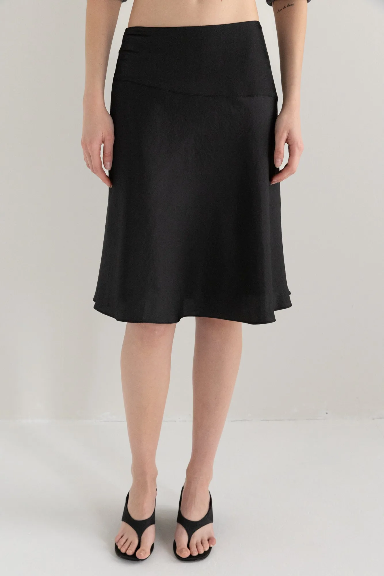 Ryder - Skirt sold by Pêche product image thumbnail 5