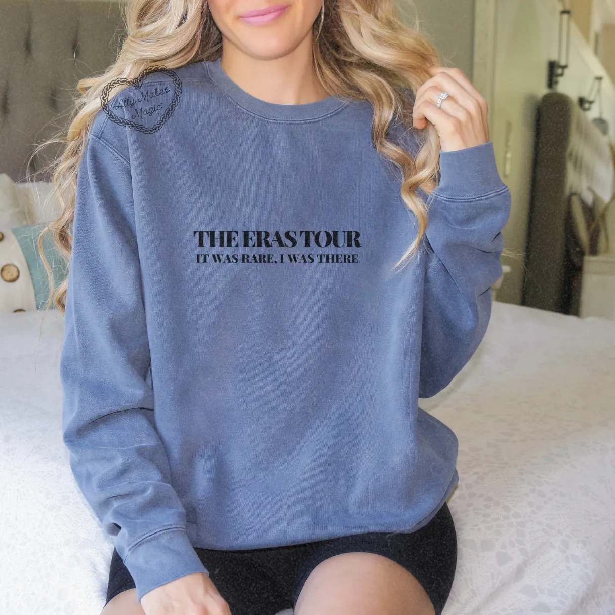 são paulo night 3 pullover | comfort colors sold by Ally Makes Magic product image thumbnail 2