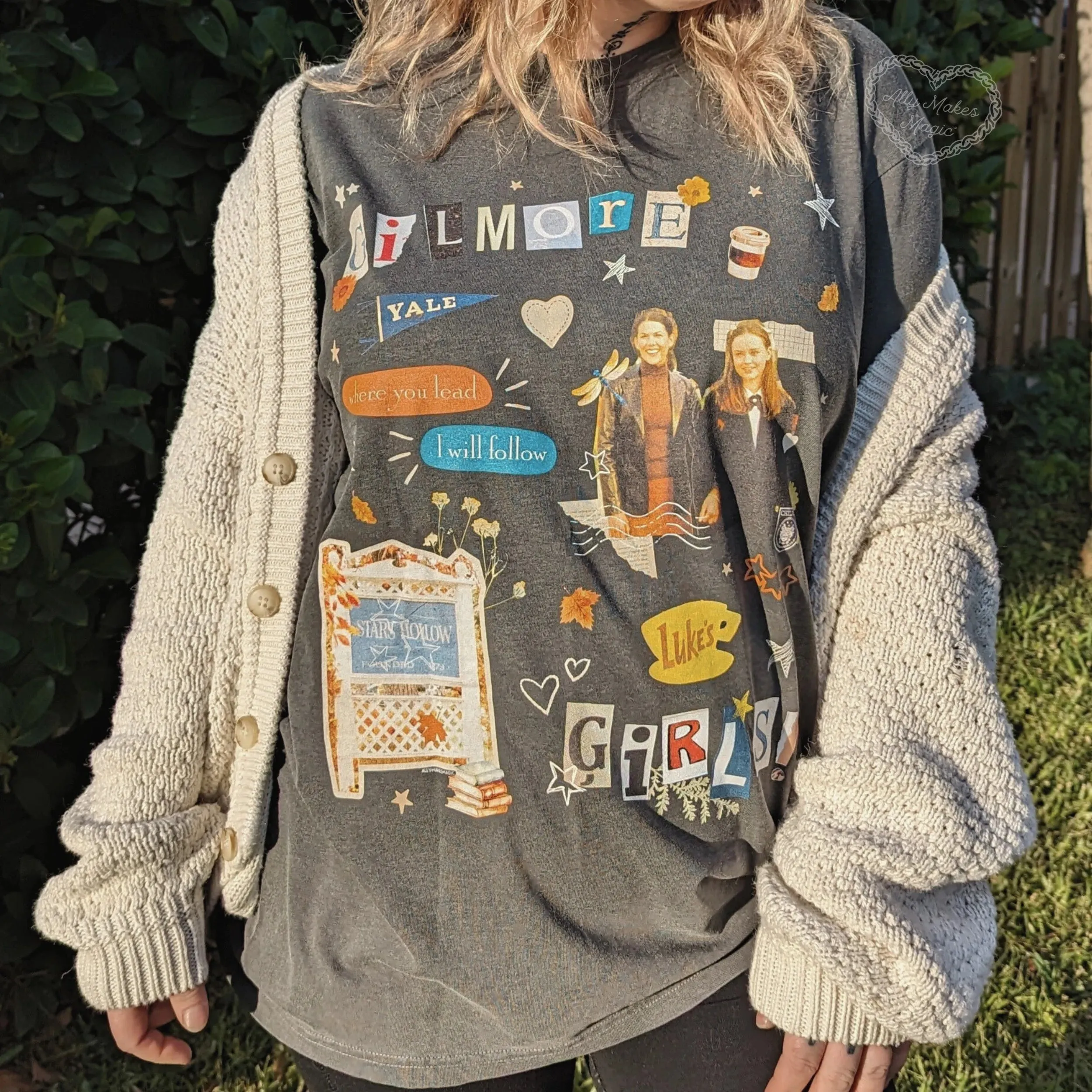 stars hollow tee sold by Ally Makes Magic