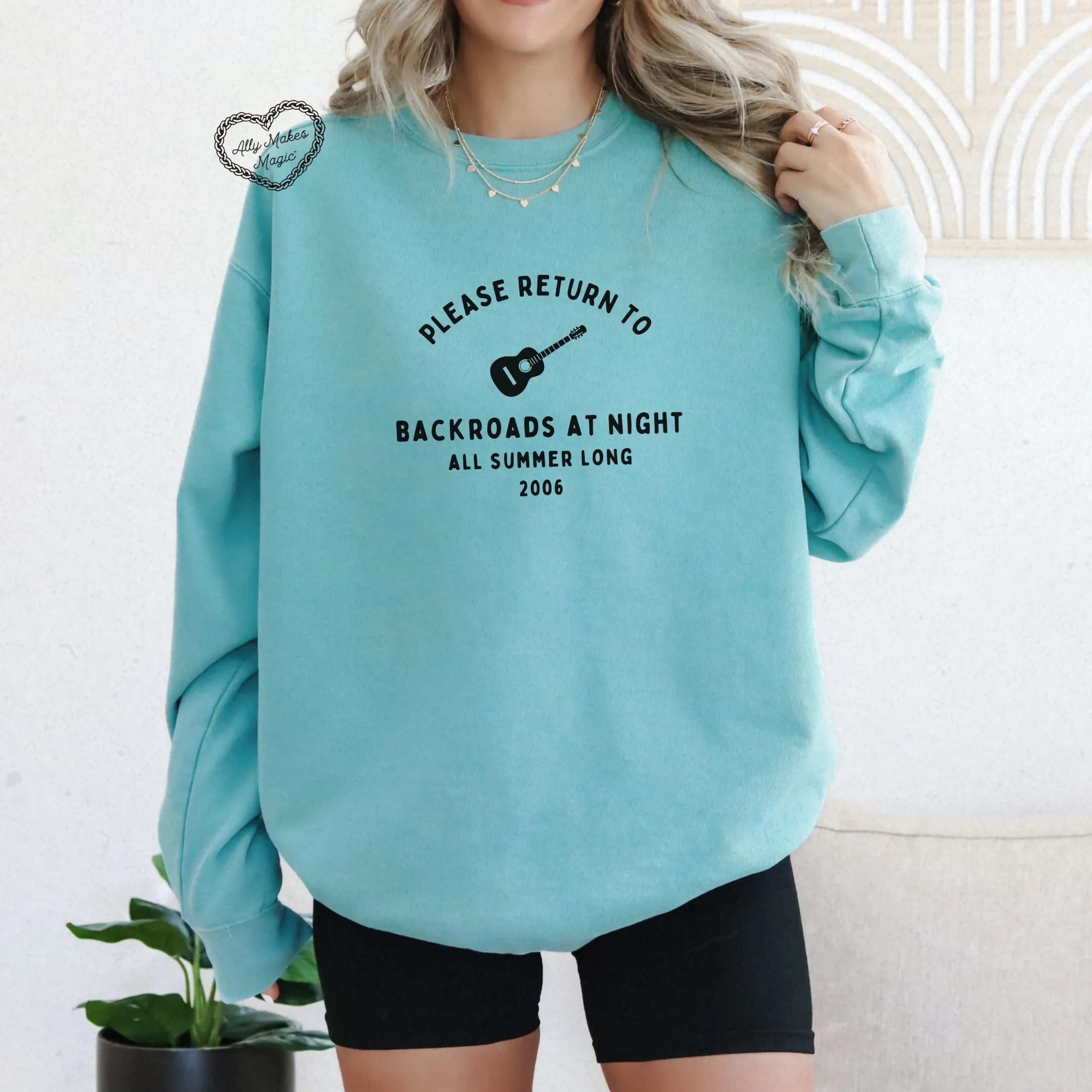 return to taylor: debut sold by Ally Makes Magic