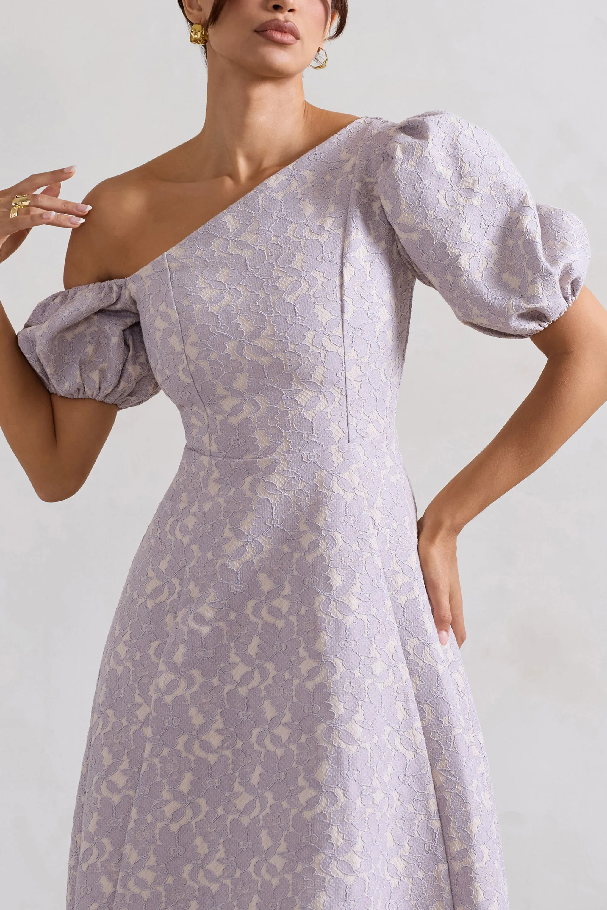 Lottie | Mauve Lace Asymmetric Puff-Sleeve Maxi Dress sold by Club L London product image thumbnail 3