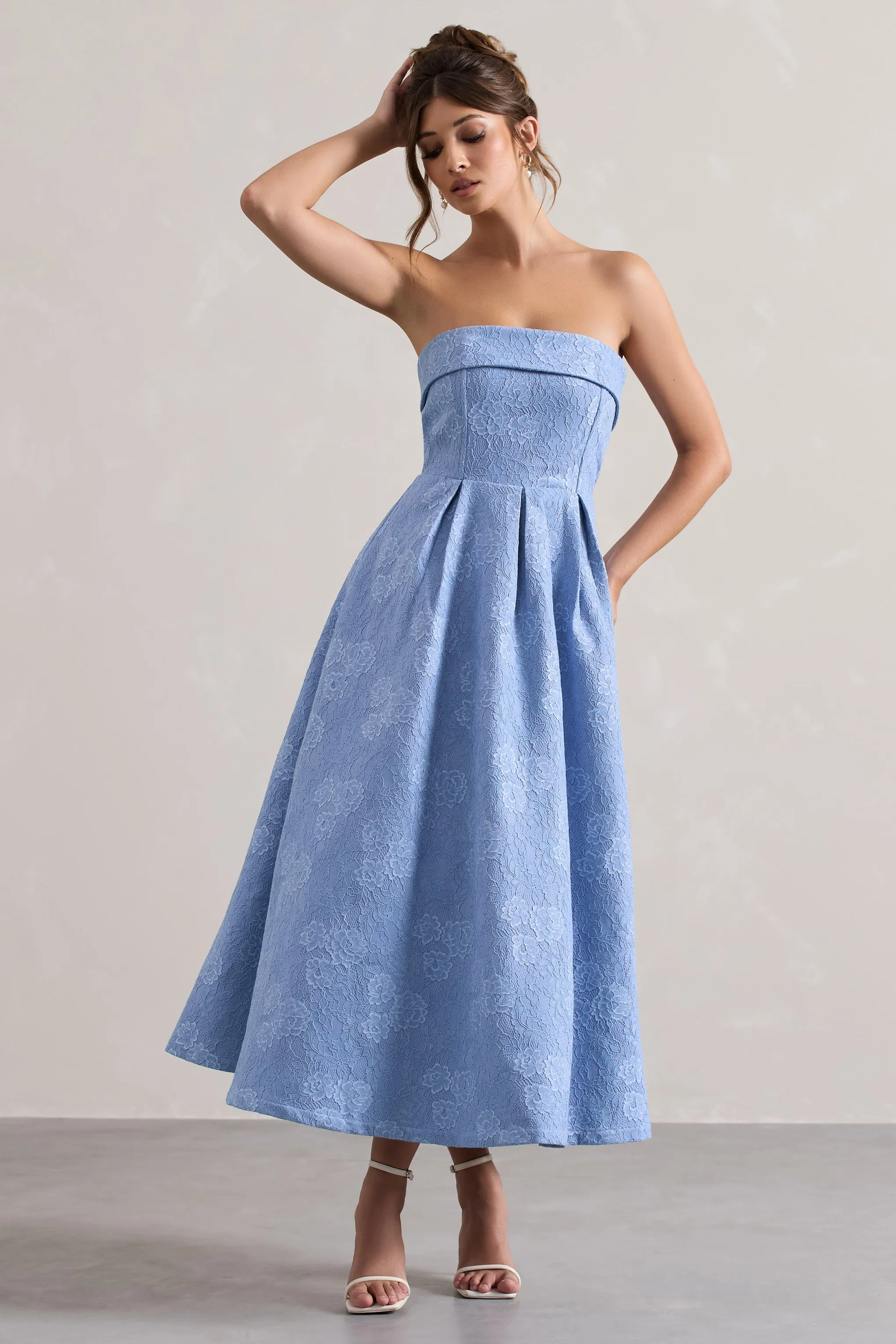 Matisse | Blue Lace Strapless Midi Dress sold by Club L London product image thumbnail 5