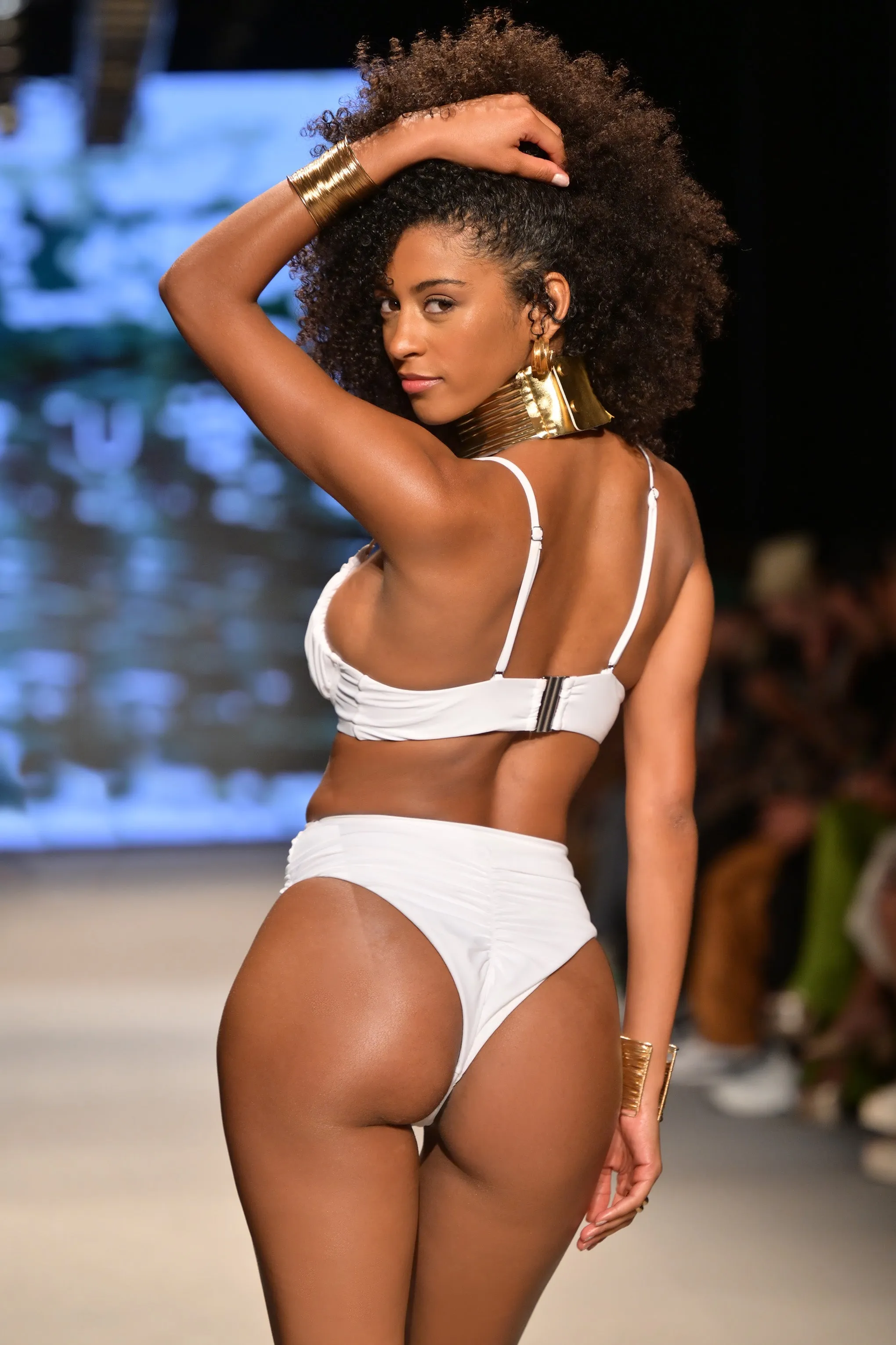 High Tide | White High Waisted Twist Front Bikini Bottoms sold by Club L London product image thumbnail 5
