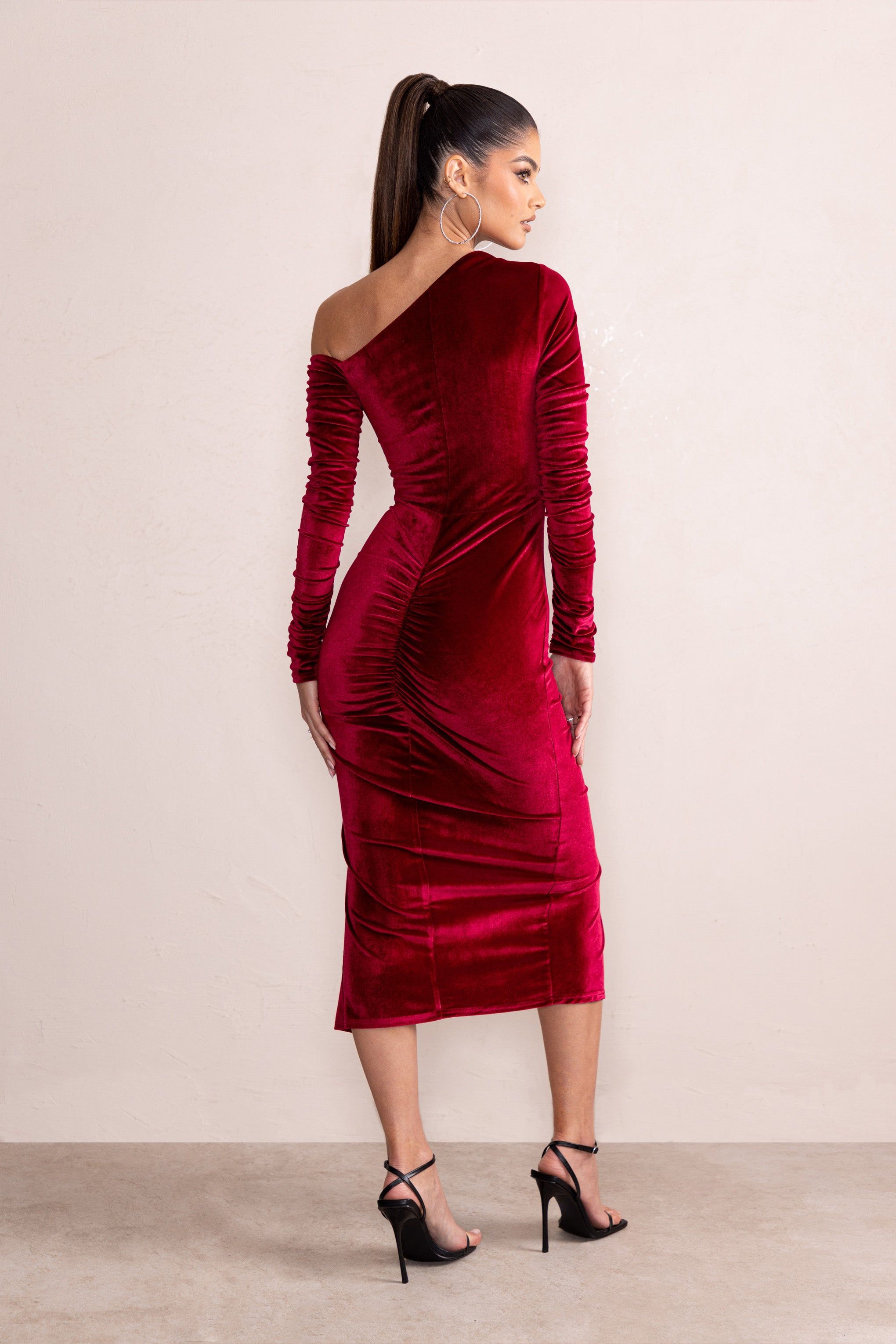 Agustina | Berry Velvet Asymmetric Neckline Midi Dress With Long Sleeves sold by Club L London product image thumbnail 2