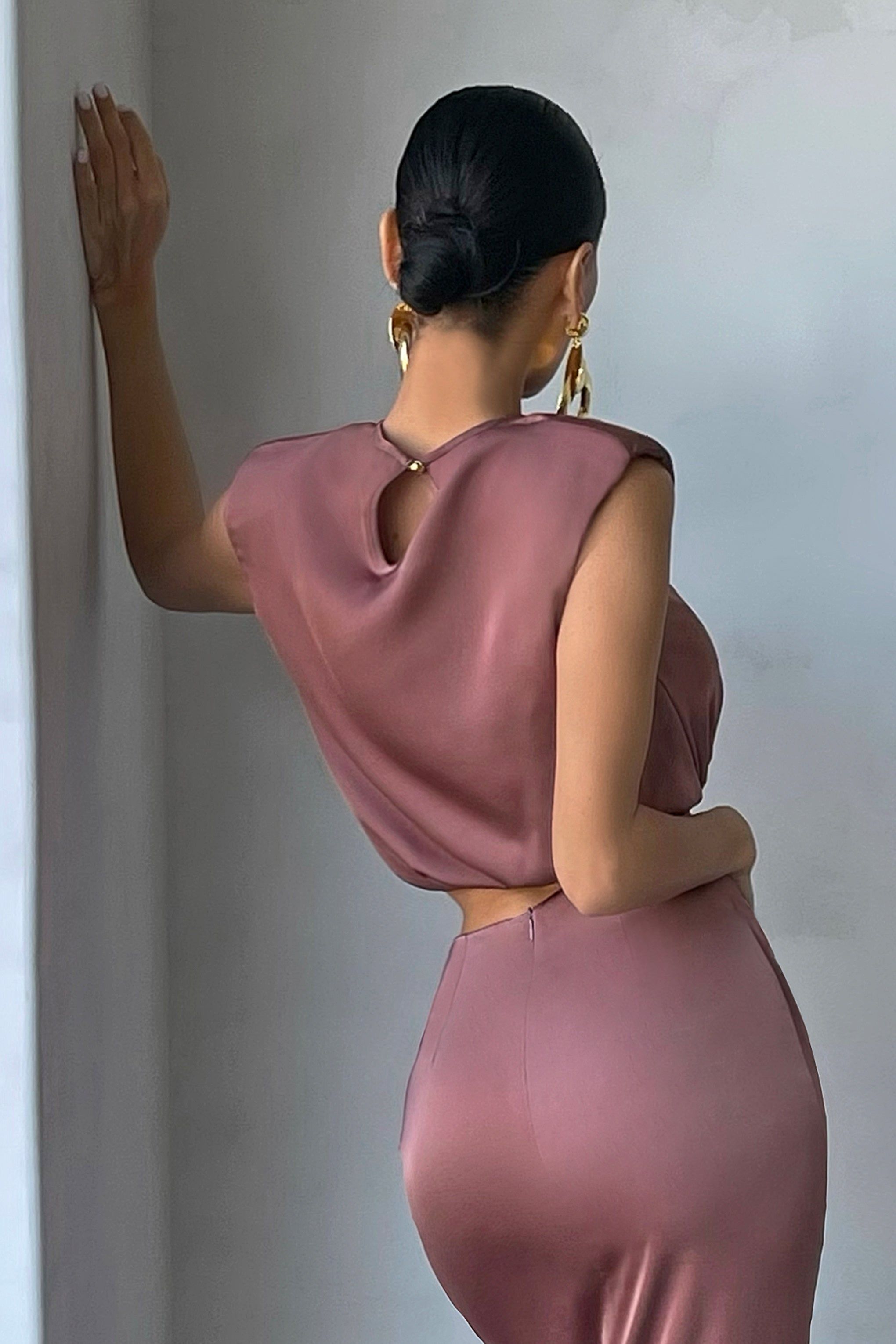 Spotlight | Deep Rose Satin Structured Sleeveless Crop Top sold by Club L London product image thumbnail 2