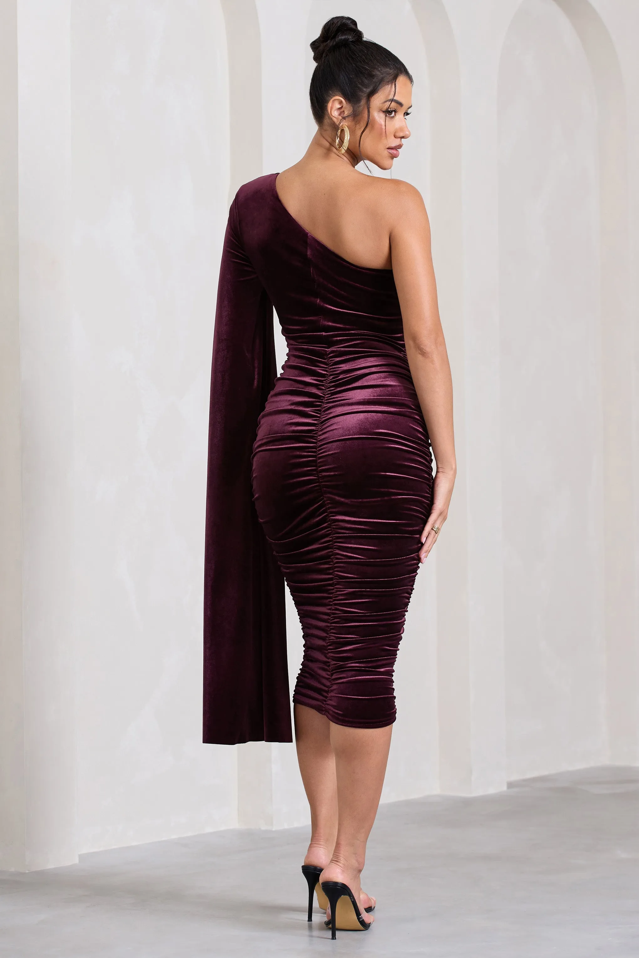 Gianna | Port Velvet One Shoulder Cape Bodycon Midi Dress sold by Club L London product image thumbnail 2