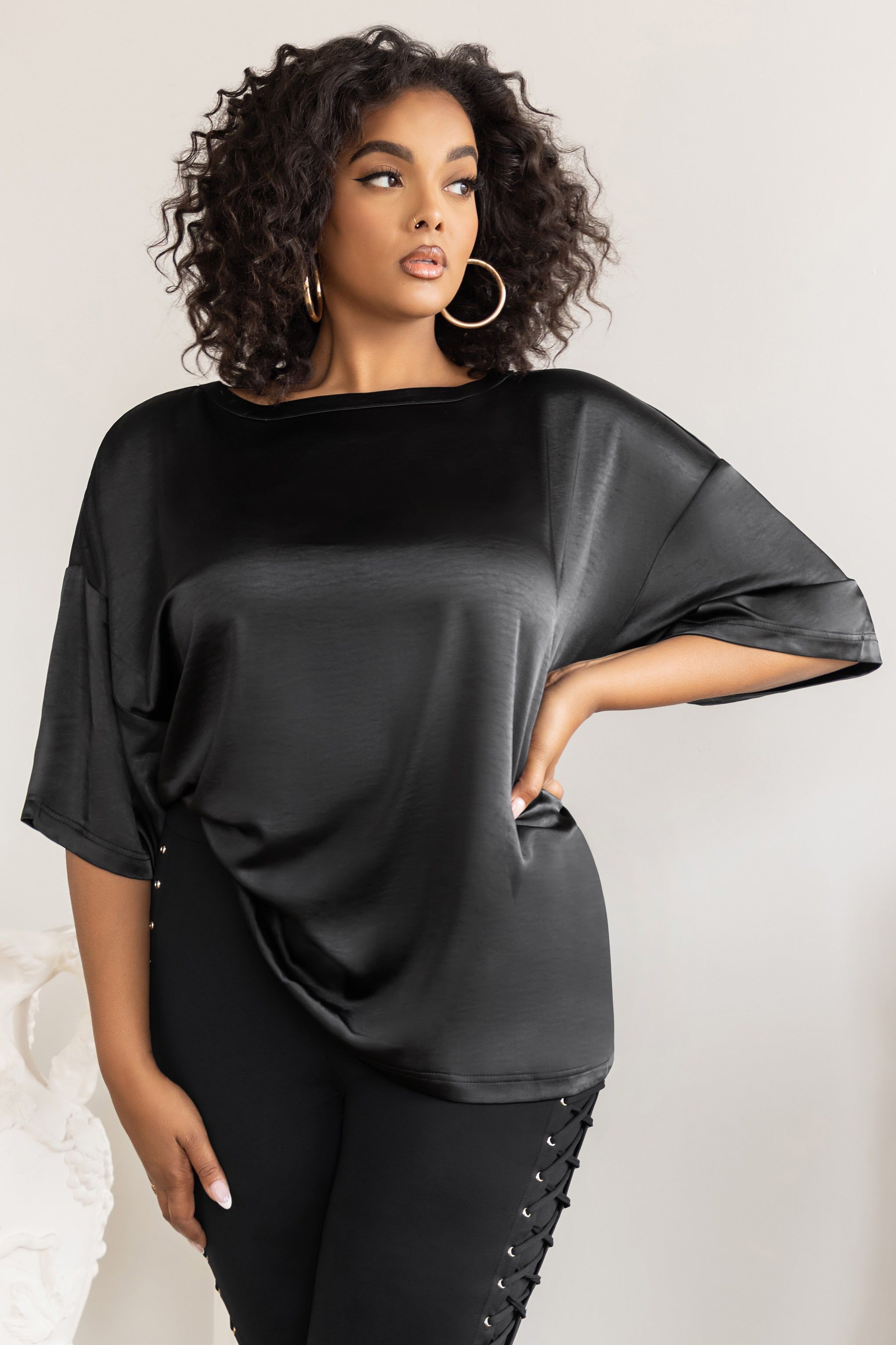 Day Dreaming | Plus Black Satin Relaxed Tee sold by Club L London product image thumbnail 4