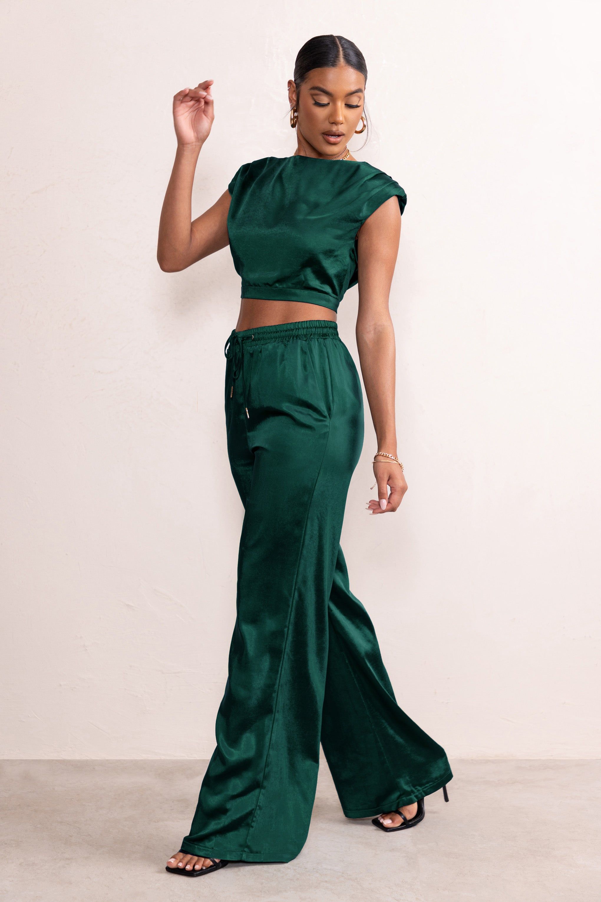 Kelilah | Bottle Green Satin Wide Leg Jogger With Pockets sold by Club L London product image thumbnail 4