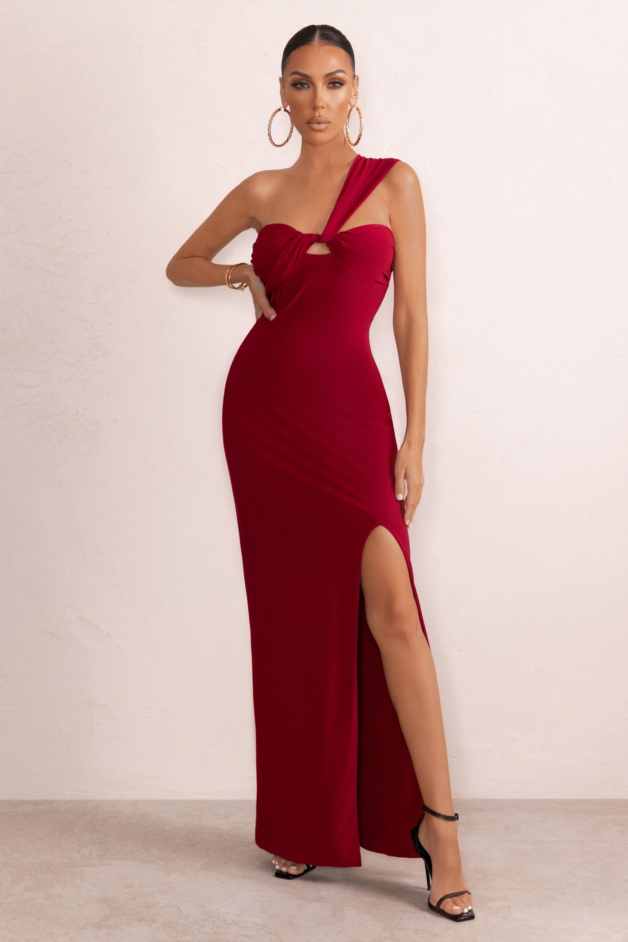 Briella | Burgundy Asymmetric Neck Twist Front Ruched Maxi Dress With Thigh Split sold by Club L London product image thumbnail 5